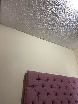 Snapshot of jesicamonroe44 chatting on 11-26-25, 02:18 jesicamonroe44 online show from 11-26-25, 02:18