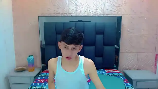 thaigo twink38 online show from 11-03-25, 03:52