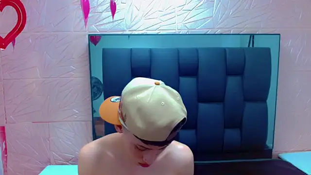 thaigo twink38 online show from 02-17-26, 07:16