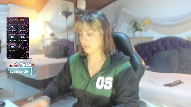sophialyh 1 online show from 05-23-26, 12:31
