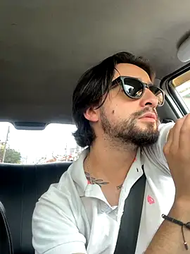 maximusdominus26 online show from 10-13-25, 08:42