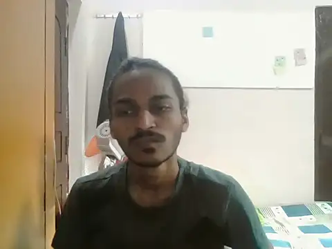 Snapshot of sukhesh24@xh chatting on 10-21-25, 02:23 sukhesh24xh online show from 10-21-25, 02:23