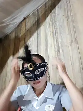 Tuyet xx online show from 10-10-25, 01:43