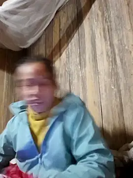 Tuyet xx online show from 11-25-25, 01:33