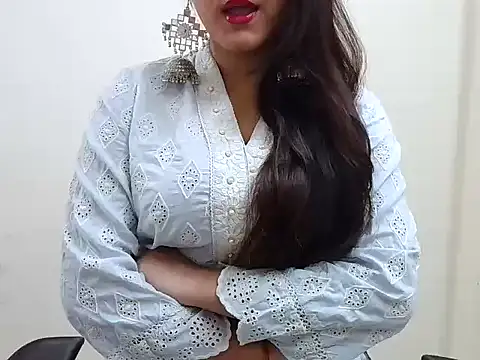 your lena online show from 10-11-25, 05:50