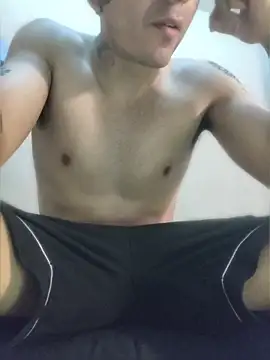 Tucloroformosexxx online show from 05-27-26, 12:35