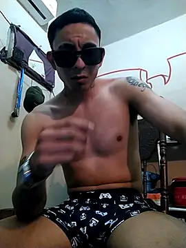 Tucloroformosexxx online show from 07-05-26, 10:22