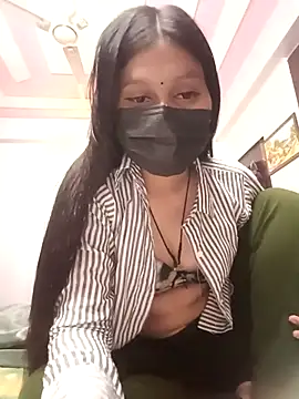 Snapshot of Tanya-905 chatting on 02-25-26, 05:33 Tanya-905 online show from 02-25-26, 05:33