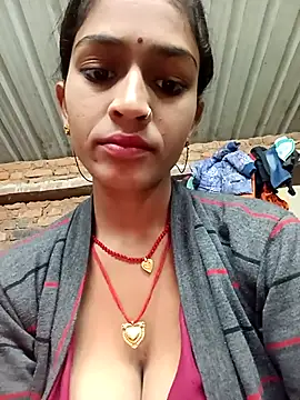 Snapshot of Sali_ji chatting on 01-11-26, 12:10 Sali ji online show from 01-11-26, 12:10