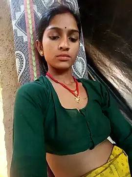 Snapshot of Sali_ji chatting on 04-11-26, 10:52 Sali ji online show from 04-11-26, 10:52