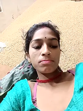 Snapshot of Sali_ji chatting on 04-23-26, 12:01 Sali ji online show from 04-23-26, 12:01