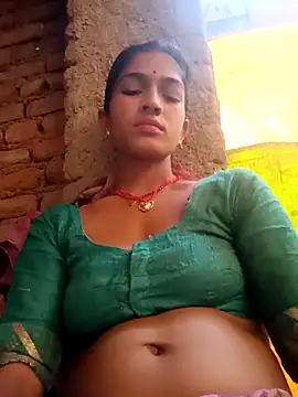 Snapshot of Sali_ji chatting on 04-28-26, 10:09 Sali ji online show from 04-28-26, 10:09