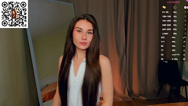 MinaRuzzo online show from 11-09-25, 04:44