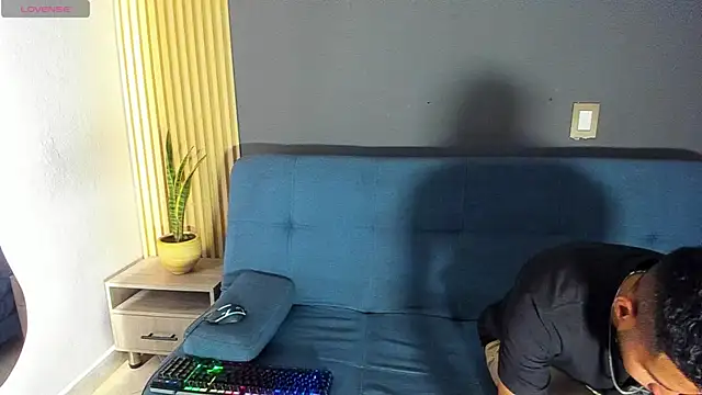 Snapshot of Jaybrown__1 chatting on 12-05-25, 08:16 Jaybrown 1 online show from 12-05-25, 08:16