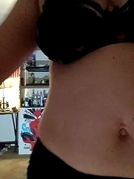 elpay089 online show from 10-20-25, 07:31