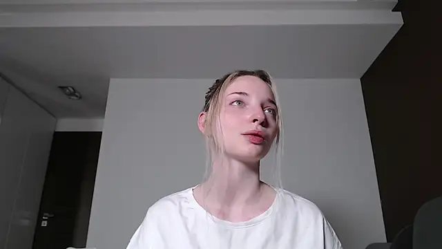 Snapshot of jessicahbelle chatting on 05-10-26, 10:26 jessicahbelle online show from 05-10-26, 10:26