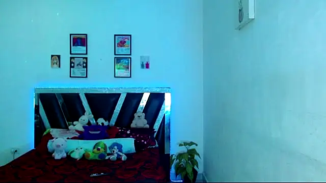 Snapshot of Sebasxxl12 chatting on 05-28-26, 02:09 Sebasxxl12 online show from 05-28-26, 02:09