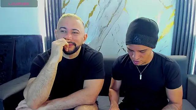 Snapshot of isaac_franko chatting on 10-10-25, 09:25 isaac franko online show from 10-10-25, 09:25