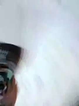 Snapshot of misteriosabb000 chatting on 03-21-26, 01:10 misteriosabb000 online show from 03-21-26, 01:10