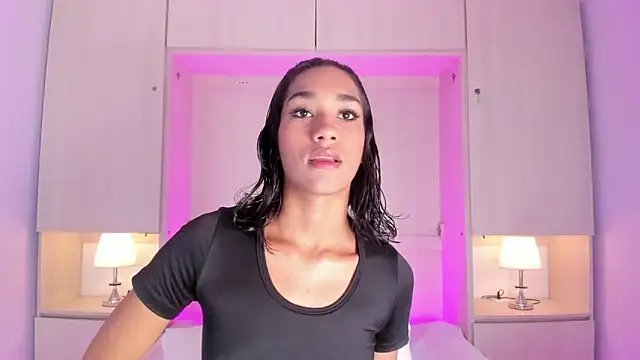 AnahiCollins online show from 05-30-26, 11:40
