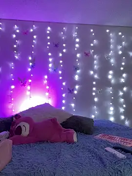 Candyyy 11 online show from 10-24-25, 07:21