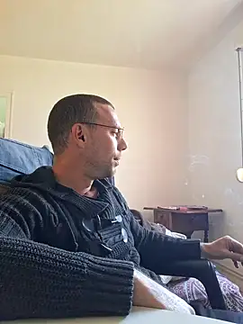 Snapshot of iveleche0987 chatting on 10-02-25, 12:45 iveleche0987 online show from 10-02-25, 12:45