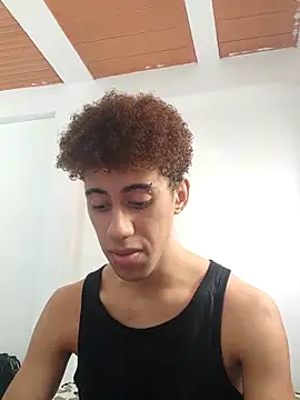 Snapshot of The_boy_good chatting on 10-14-25, 06:20 The boy good online show from 10-14-25, 06:20