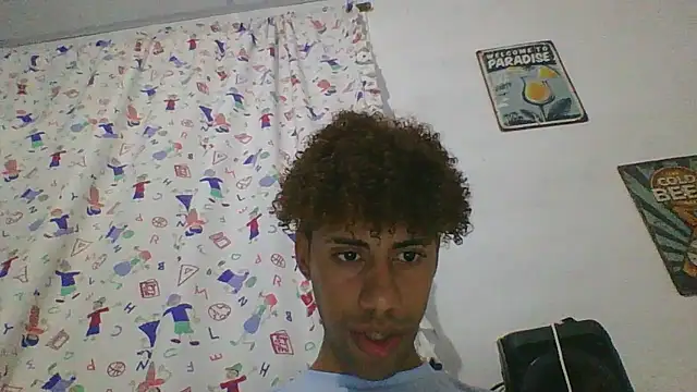 Snapshot of The_boy_good chatting on 01-08-26, 08:00 The boy good online show from 01-08-26, 08:00