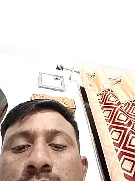 Snapshot of SlipperyRebound0 chatting on 11-02-25, 02:19 SlipperyRebound0 online show from 11-02-25, 02:19