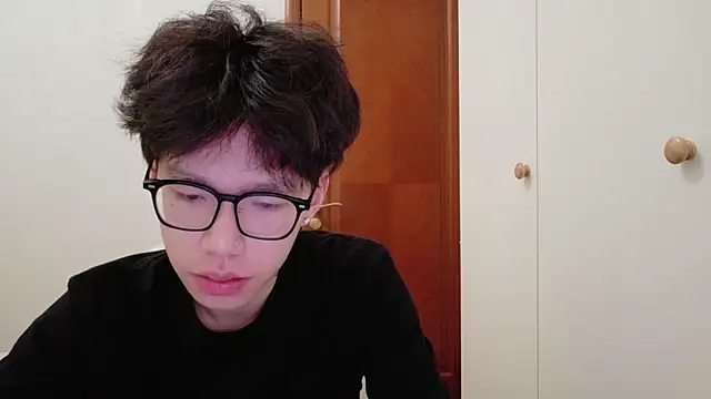 hangzi-0011 online show from 11-07-25, 03:28