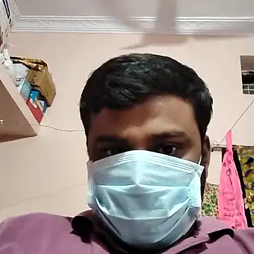 Snapshot of Desinicecouple143 chatting on 10-29-25, 12:51 Desinicecouple143 online show from 10-29-25, 12:51