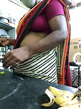 Tamilselviroja- online show from 10-06-25, 04:48