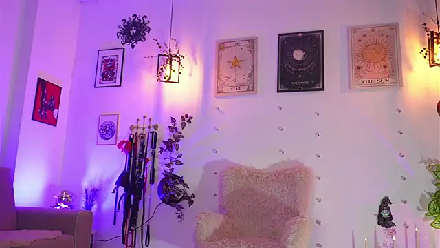 curlynatashaa online show from 04-06-26, 06:25