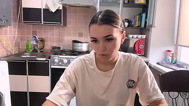 Snapshot of JaneFosterxx chatting on 12-02-25, 05:35 JaneFosterxx online show from 12-02-25, 05:35