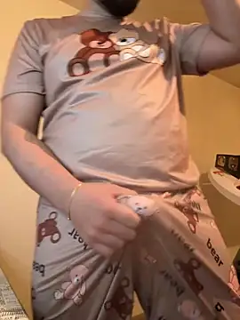 Snapshot of KingAdonisss chatting on 11-20-25, 02:50 KingAdonisss online show from 11-20-25, 02:50