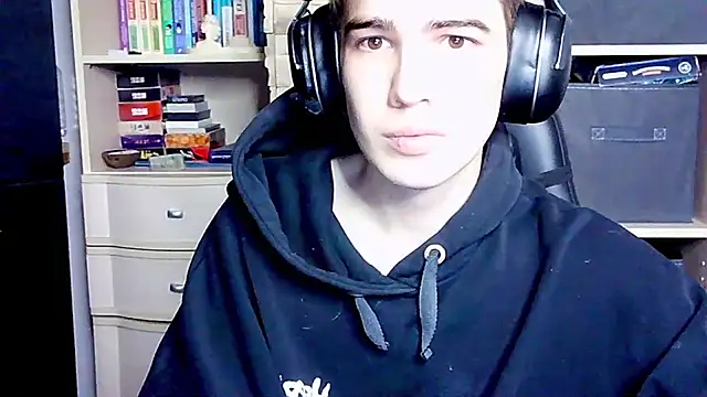 Snapshot of _Chris_Next_Door_ chatting on 10-04-25, 02:59  Chris Next Door  online show from 10-04-25, 02:59