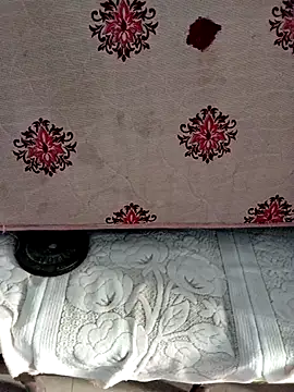 your crush 2 online show from 10-04-25, 10:24