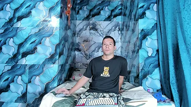 celesteyorucso1 online show from 10-08-25, 09:01