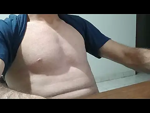 Garoto018 online show from 01-13-26, 11:54