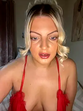 Snapshot of Diamondxoxx chatting on 10-16-25, 06:31 Diamondxoxx online show from 10-16-25, 06:31