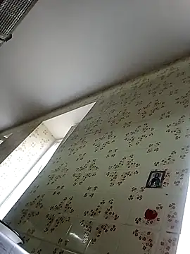 Snapshot of Apeesynka55211 chatting on 10-29-25, 07:21 Apeesynka55211 online show from 10-29-25, 07:21