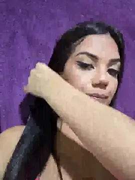 Alinebblinda online show from 03-08-26, 06:28