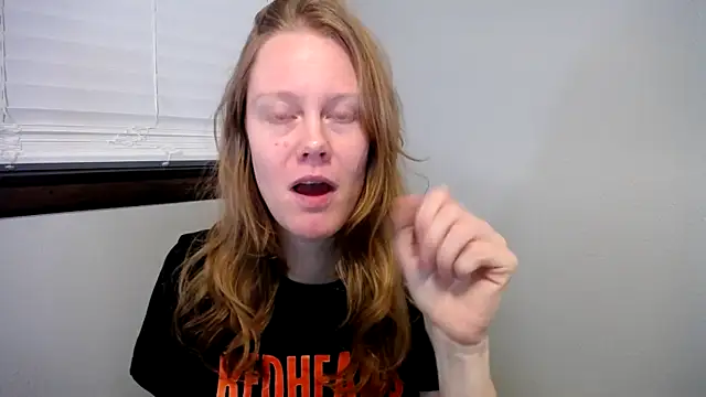 Snapshot of naughtyfox89 chatting on 01-07-26, 02:03 naughtyfox89 online show from 01-07-26, 02:03