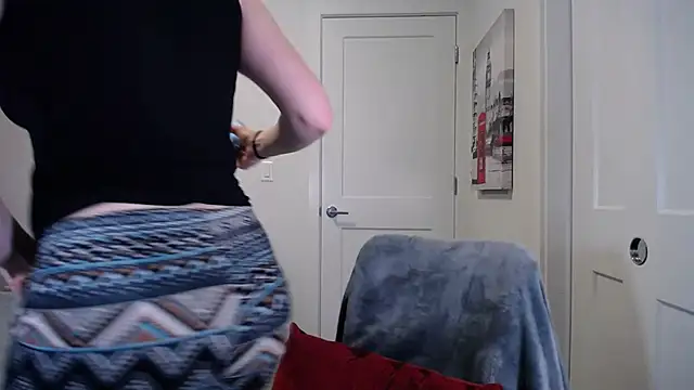 Snapshot of naughtyfox89 chatting on 03-14-26, 03:12 naughtyfox89 online show from 03-14-26, 03:12