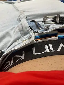 Snapshot of marleboy2805 chatting on 11-13-25, 11:58 marleboy2805 online show from 11-13-25, 11:58