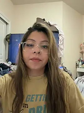 bunnygorl12 online show from 05-27-26, 04:53