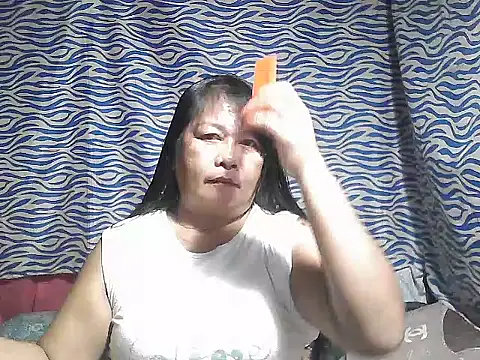 joy cute online show from 10-24-25, 11:12