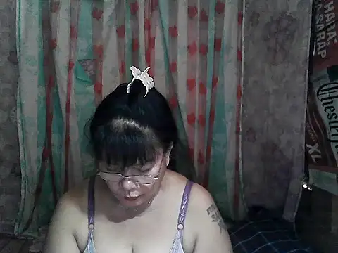 Snapshot of joy_cute chatting on 03-11-26, 11:22 joy cute online show from 03-11-26, 11:22