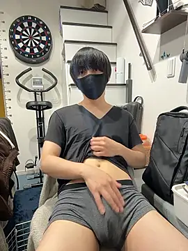 Snapshot of mikan_kun_st chatting on 06-18-26, 12:31 mikan kun st online show from 06-18-26, 12:31