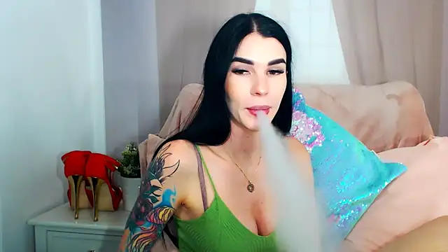 SofiiaBeauty online show from 10-31-25, 03:02
